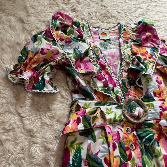 FARM Rio Off White Painted Flowers Romper - Size XS - Picture 5 of 9